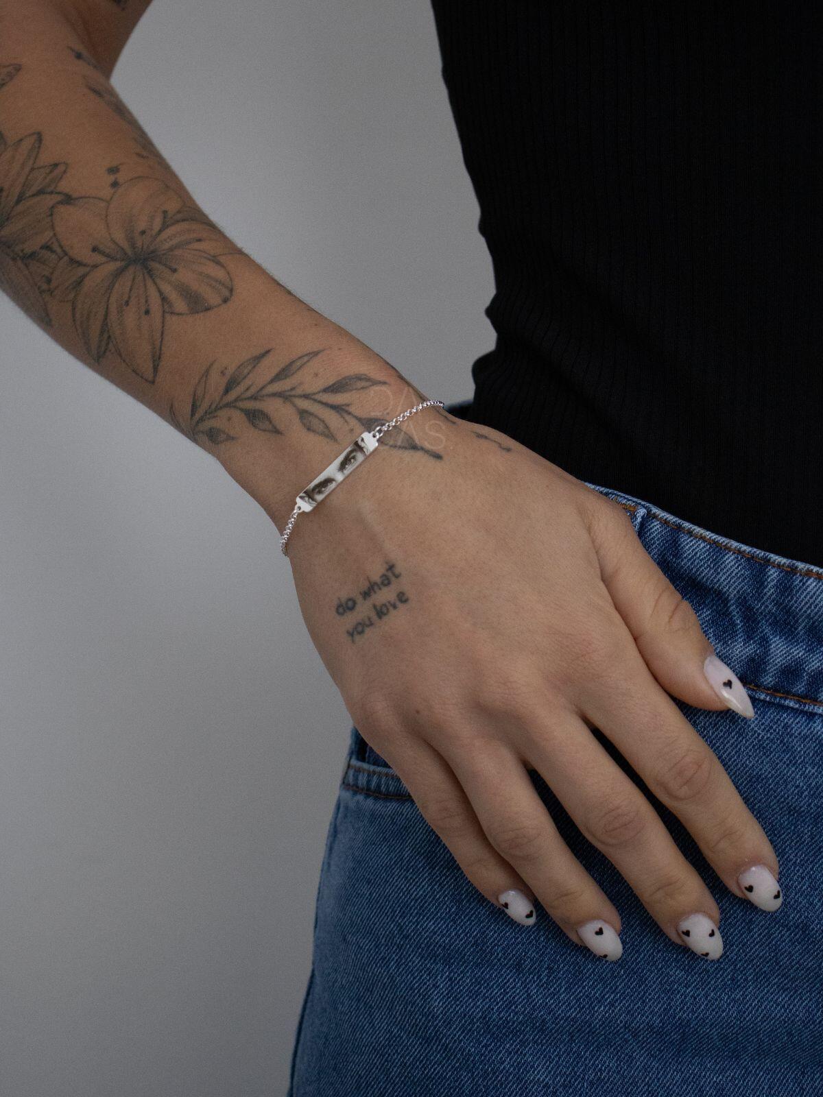 Engraving Eye Bracelet