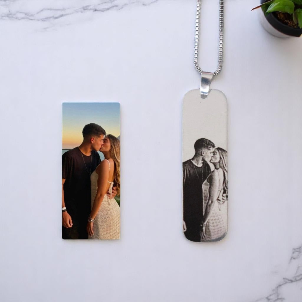 Engraving Eye Necklace